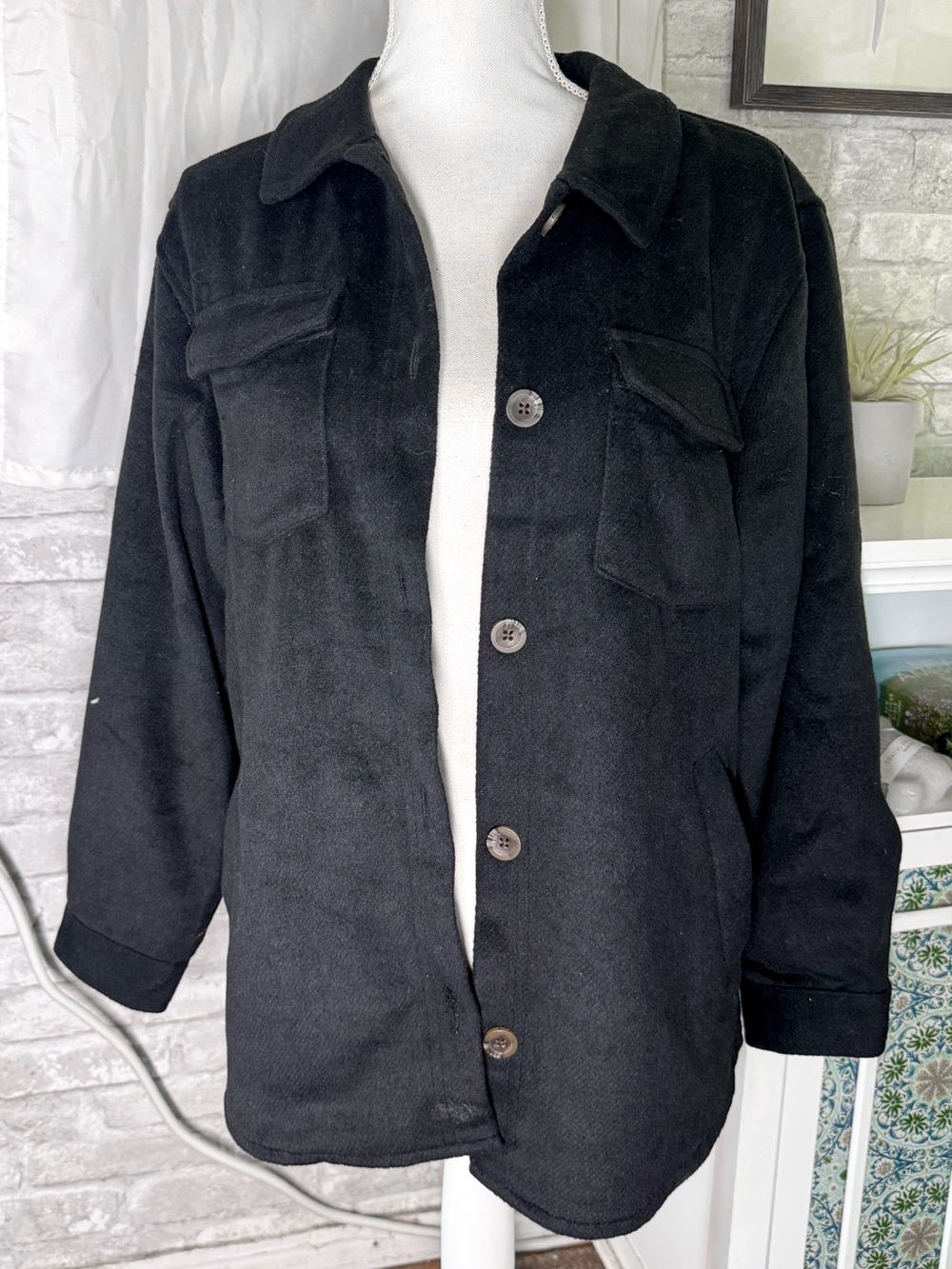 YoungLA Women’s Black Oversized Shacket Jacket XS W515 NWOT